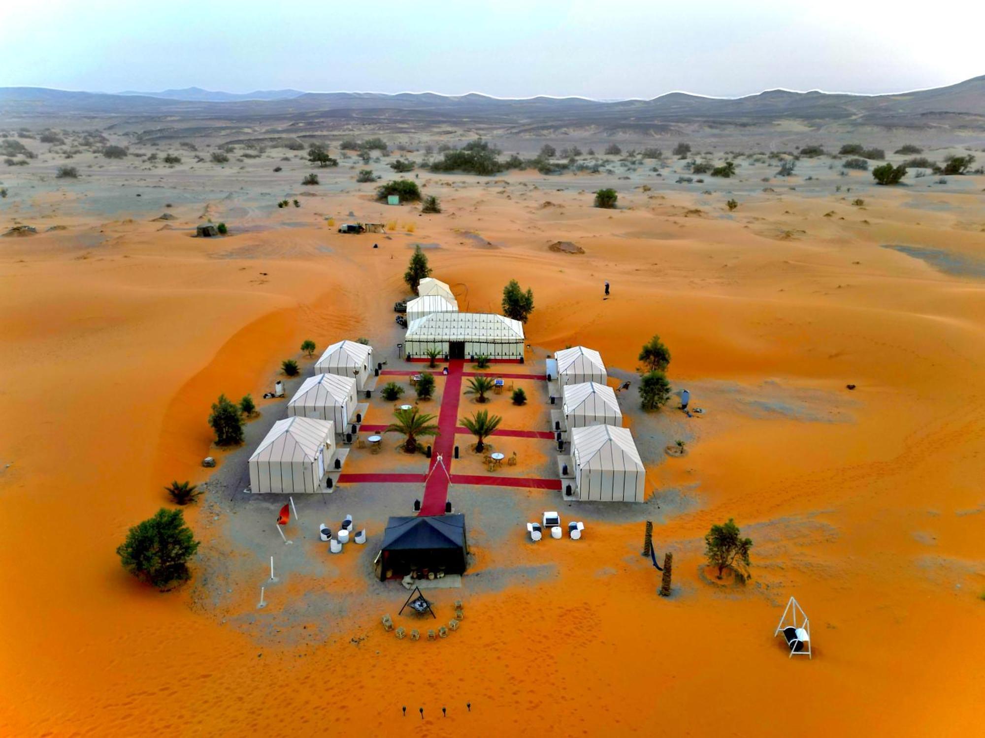 Camel Trips Luxury Camp Hotel Merzouga Eksteriør billede